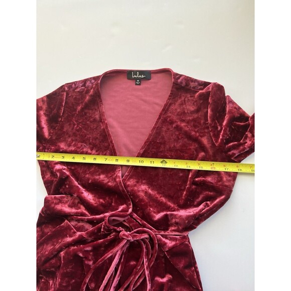 Lulus Wine Red Crushed Velvet Wrap Dress 3/4 Sleeve Side Tie Size M - Picture 13 of 14